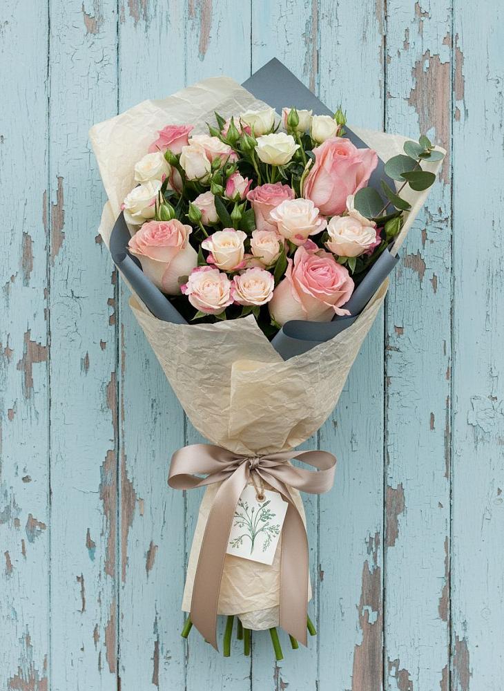 Букет цветов из: Розы в Задонье