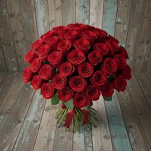 Букет 55 Красных роз Фридом #REPLACE_PRED# Задонье