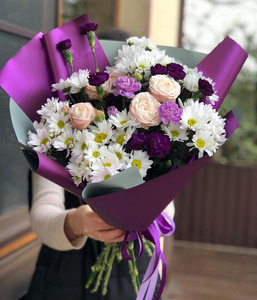 Букет цветов из: Хризантемы, Гвоздики и Розы в Задонье