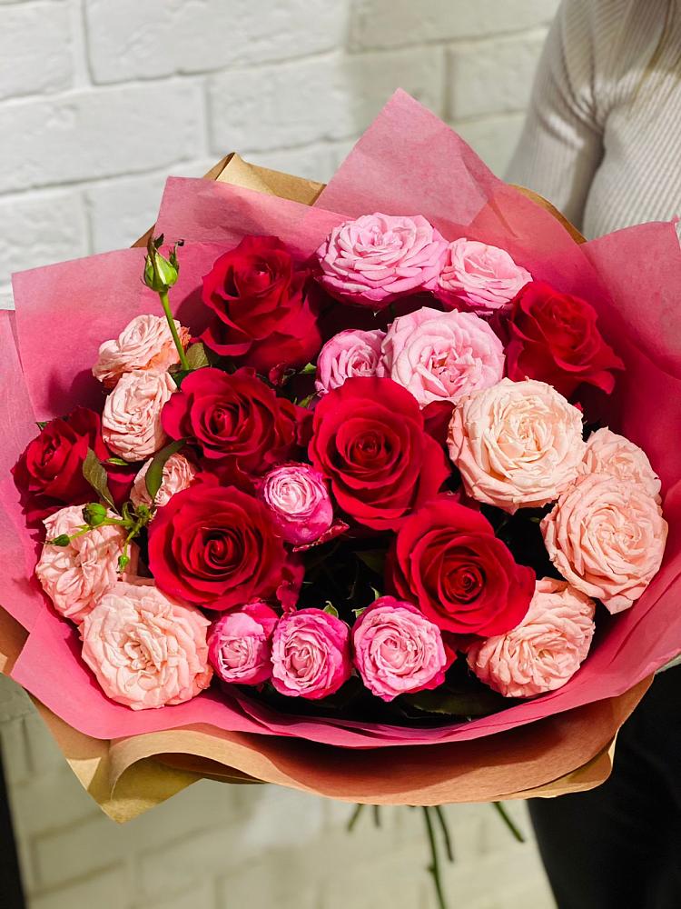 Букет цветов из: Розы в Задонье