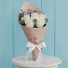 Букет цветов из:  Розы в Задонье