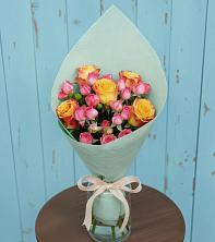 Букет цветов из:  Розы в Задонье