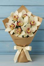 Букет цветов из:  Орхидеи и Розы в Задонье